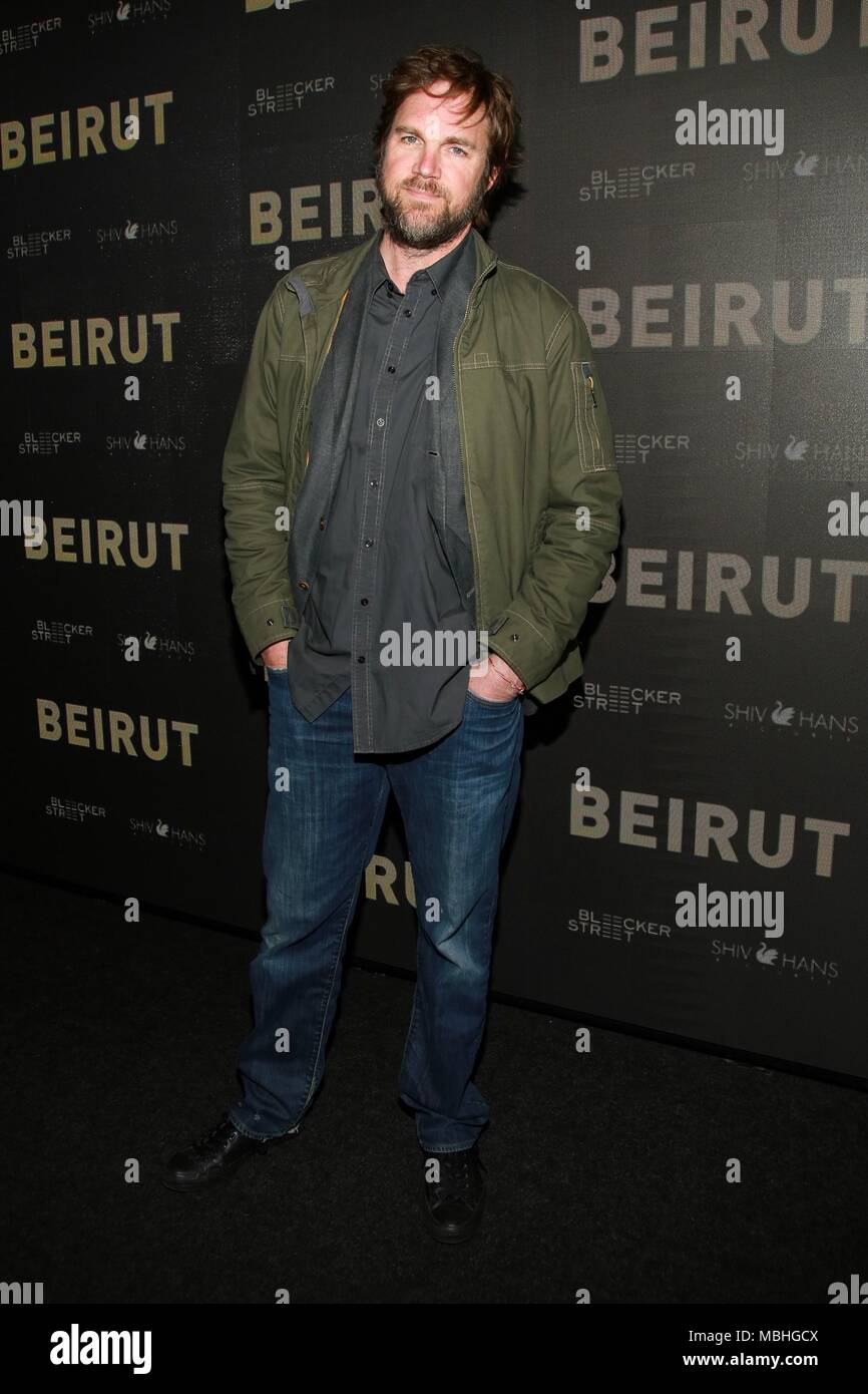 New York, NY, STATI UNITI D'AMERICA. Decimo Apr, 2018. Brad Anderson presso gli arrivi per Beirut Premiere, il SAG-Fondazione AFTRA Robin Williams Center di New York, NY Aprile 10, 2018. Credito: Jason Mendez/Everett raccolta/Alamy Live News Foto Stock