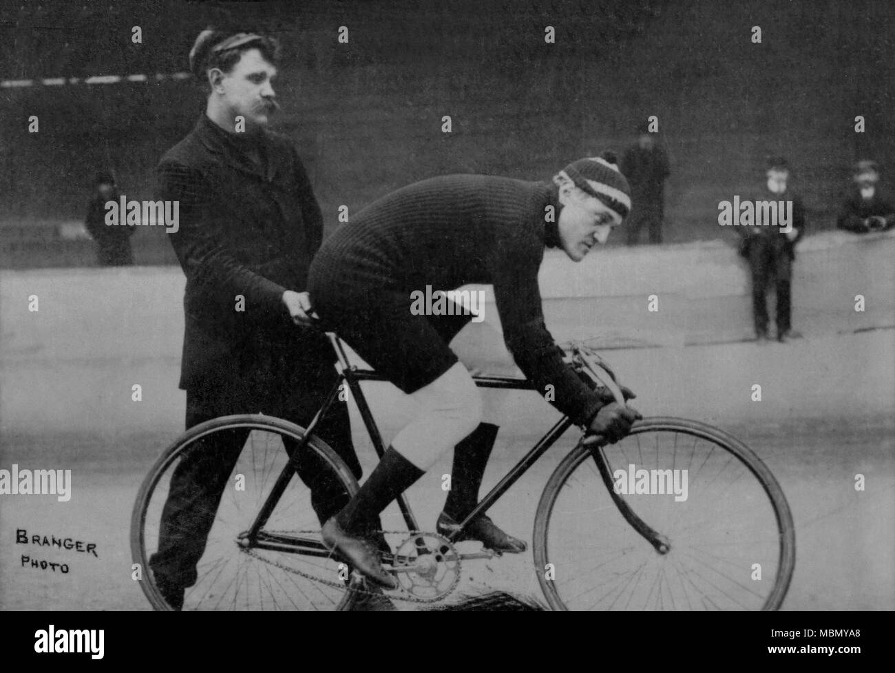 Ritratto del ciclista americano Frank Kramer ( 1880 - 1958 ) - Fotografia di Louis Branger ( 1874 - 1950 ) Foto Stock