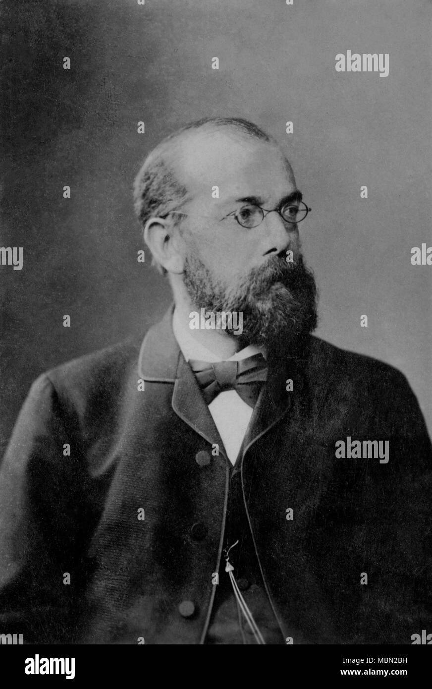 Ritratto del dottore Robert Koch ( 1843 - 1910 ) egli scopre il bacillo della tubercolosi - Fotografia di Anonyme Foto Stock