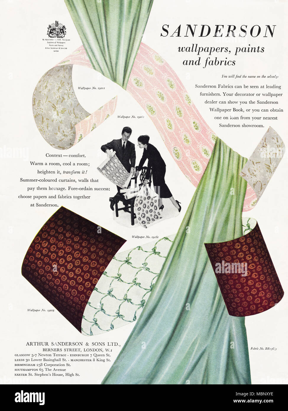 Anni Cinquanta vintage originale pubblicità pubblicità carta da parati  Sanderson paint & tessuto nella rivista inglese circa 1958 da Royal  appuntamento Foto stock - Alamy