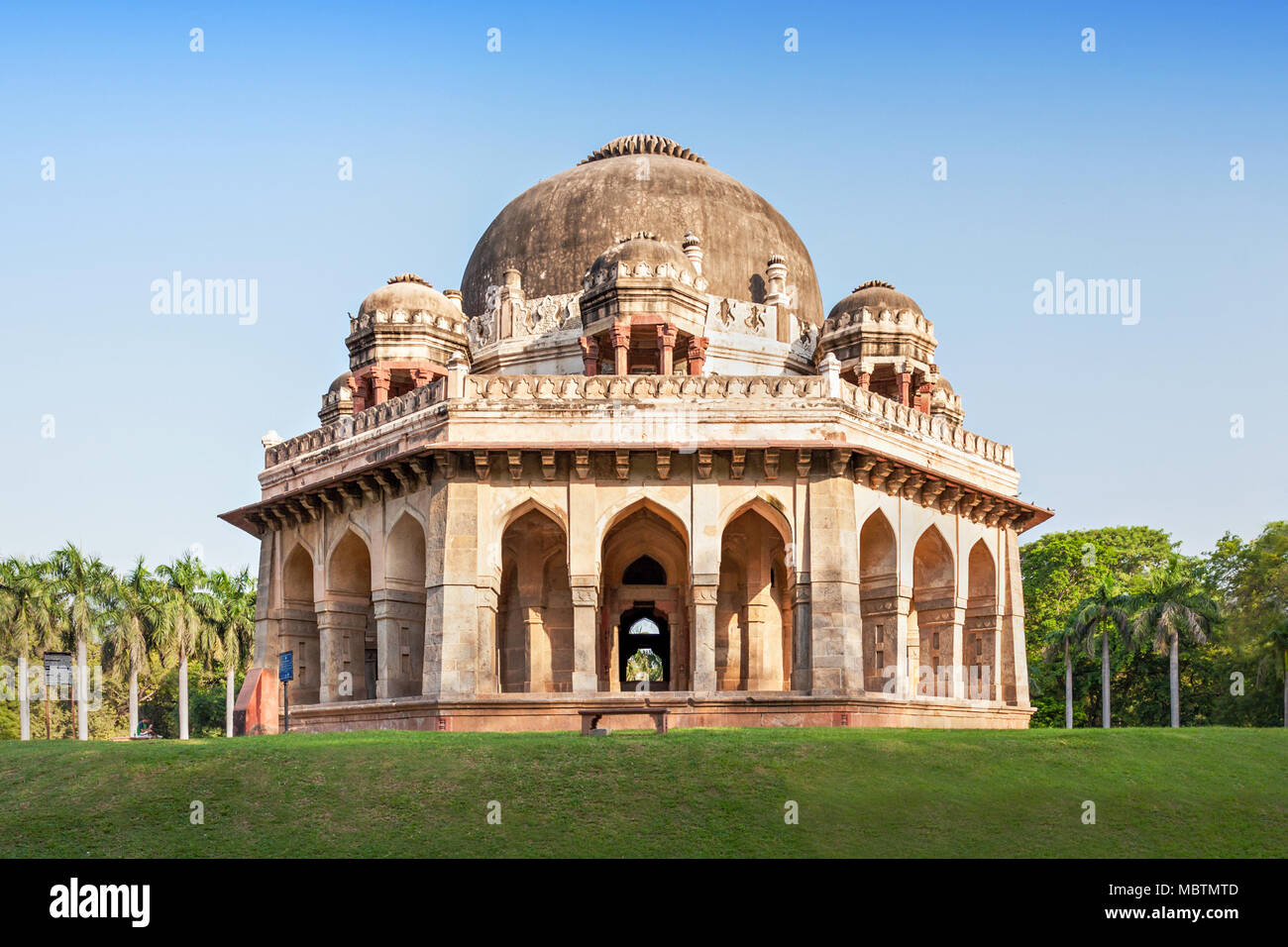 Lodi Gardens - opere architettoniche del XV secolo e Sayyid Lodhis, una dinastia afgana, New Delhi Foto Stock