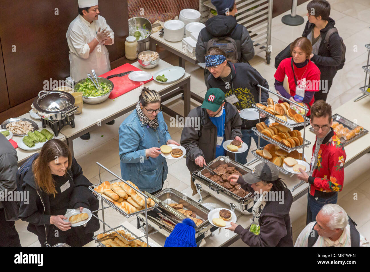 Rosemont, Illinois - Il pranzo è servito alle persone per partecipare ad una conferenza al Hyatt Regency O'Hare Hotel. Foto Stock