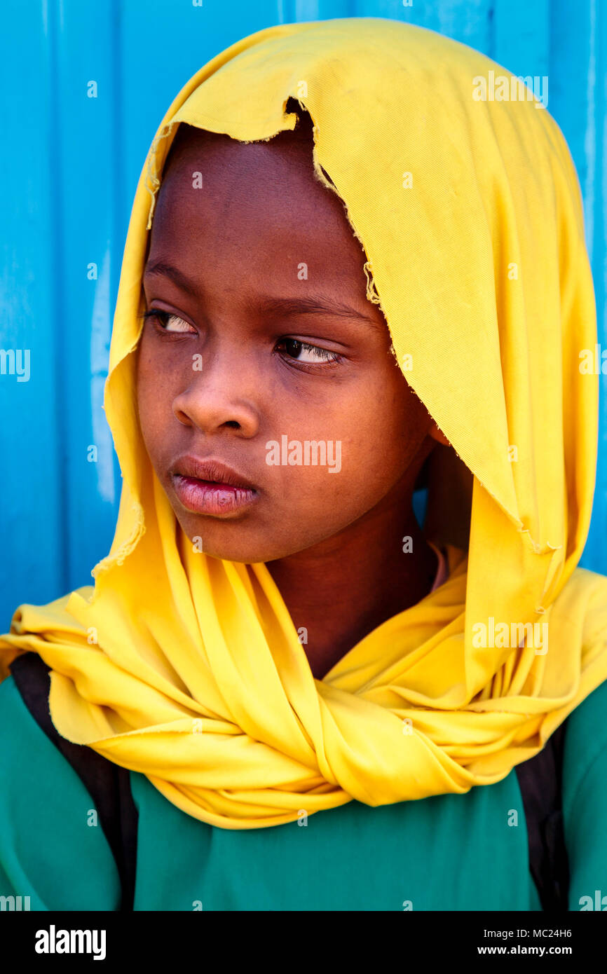 L'Etiope Schoolgirl, Harar, Etiopia Foto Stock