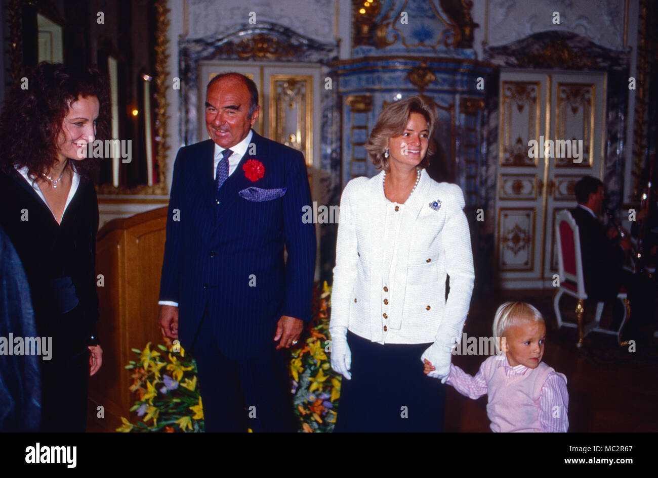 Fürst Johannes von Thurn und Taxis mit Gemahlin Gloria und Sohn Albert