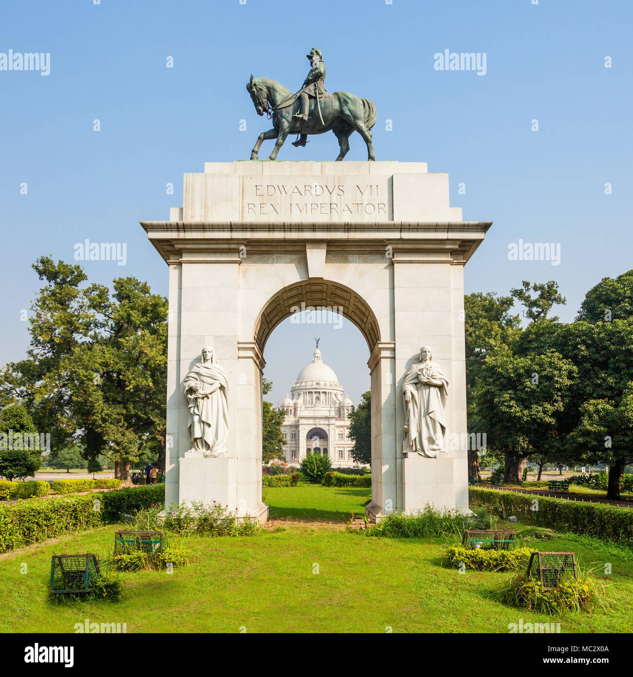 Cancello di ingresso al memoriale della Victoria è un edificio britannico in Kolkata, West Bengal, India. Foto Stock