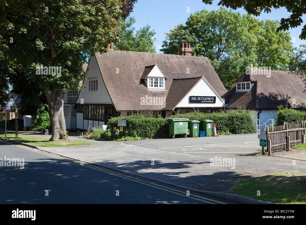 Letchworth Garden City il famoso Temperanza "pub con la birra non' è stato aperto nel 1907 come birilli Inn. Foto Stock