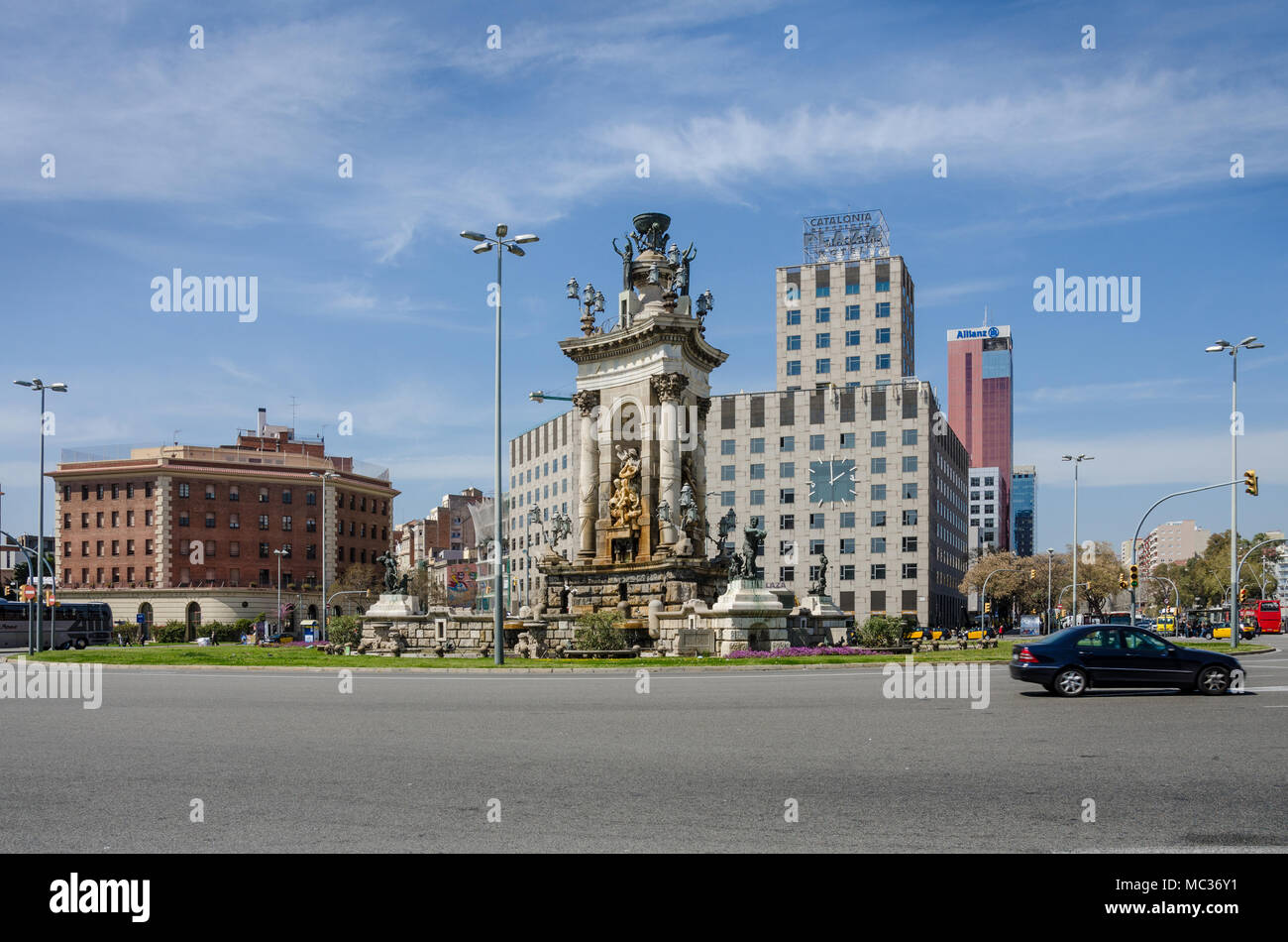 Una vista di Plaça Espanya a Barcellona, Spagna Foto Stock