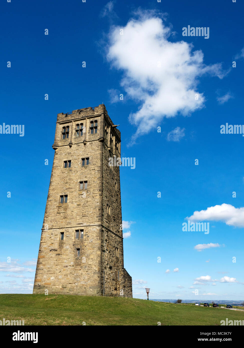 La torre di Victoria sulla cima della collina al castello di Hilll vicino a Huddersfield West Yorkshire Inghilterra Foto Stock