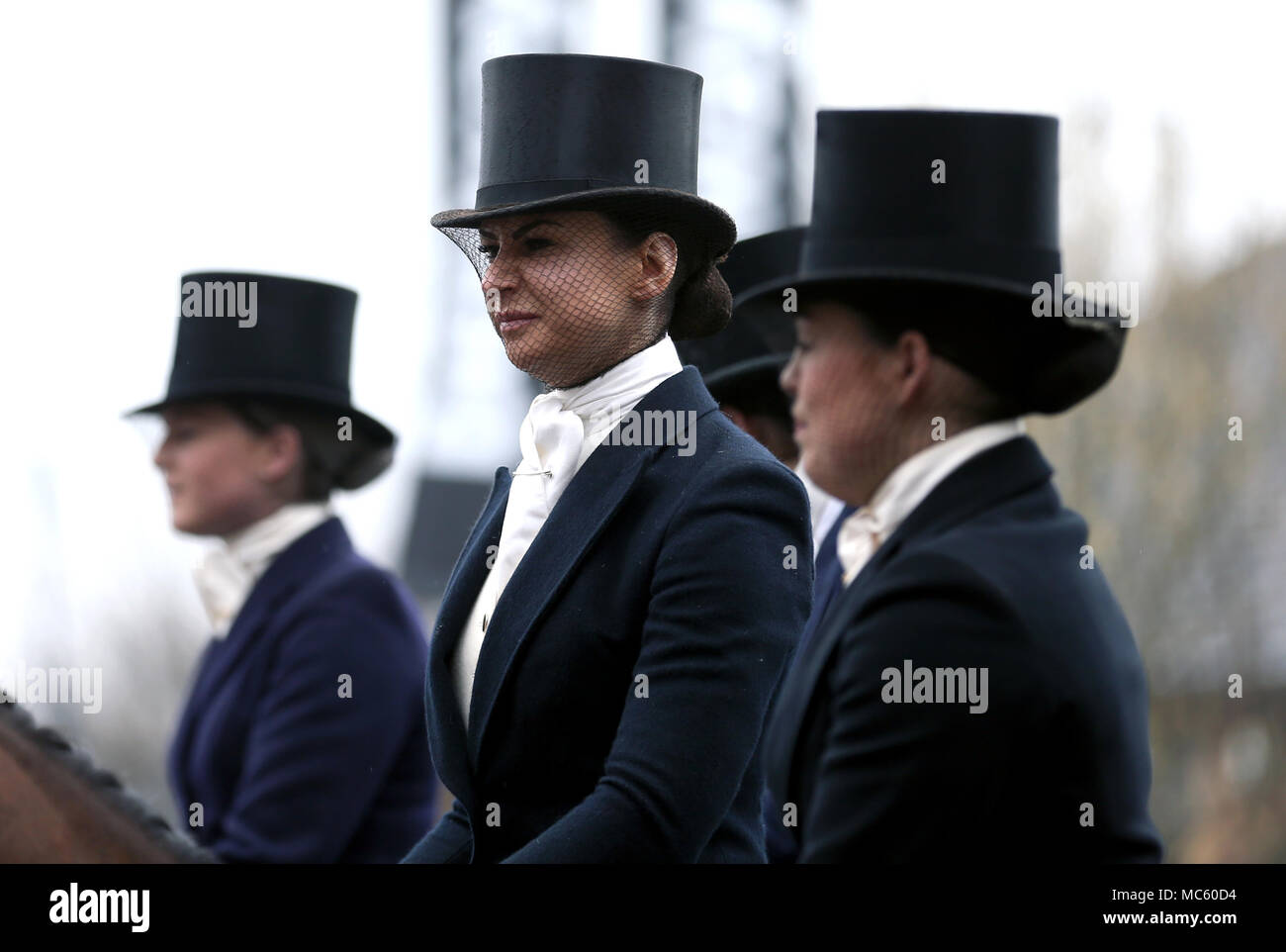 Femmina di piloti in vista del giorno due del 2018 Sanità Randox Grand National Festival presso l'Aintree Racecourse, Liverpool. Foto Stock