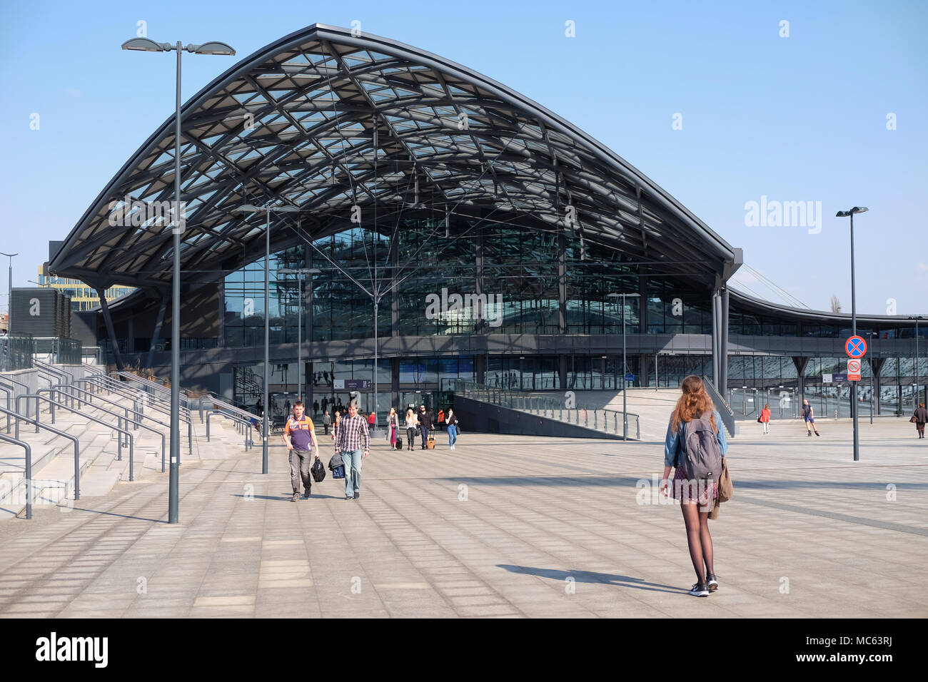 Lodz Polonia la nuova stazione ferroviaria centrale Łódź Fabryczna Foto Stock