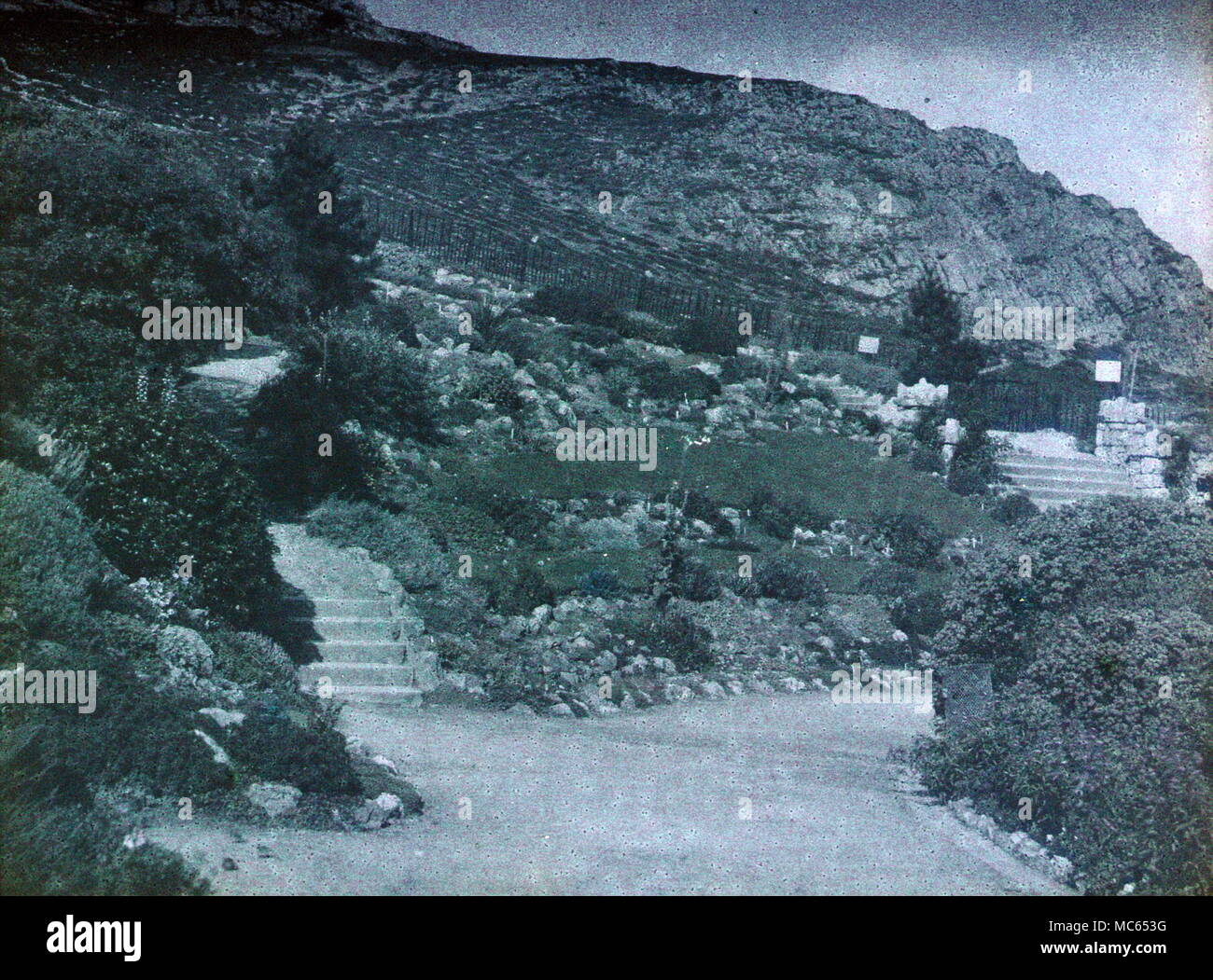 AJAXNETPHOTO. 1911 (circa). MERIONETHSHIRE, Wales, Regno Unito. - Vista EFFETTUATA CON INIZIO AUTOCHROME FILM colore. Fotografo:sconosciuto © IMMAGINE DIGITALE COPYRIGHT VINTAGE AJAX Picture Library Fonte: AJAX FOTO VINTAGE COLLEZIONE REF:(C)AVL ACHM 1911 04 Foto Stock