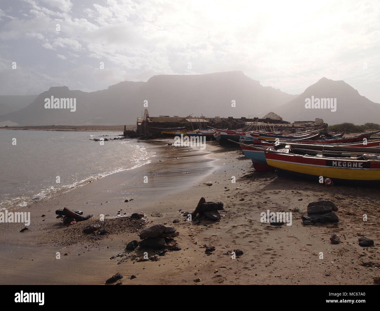 In legno artigianali di barche da pesca in Sao Vicente, una delle isole di Capo Verde Foto Stock