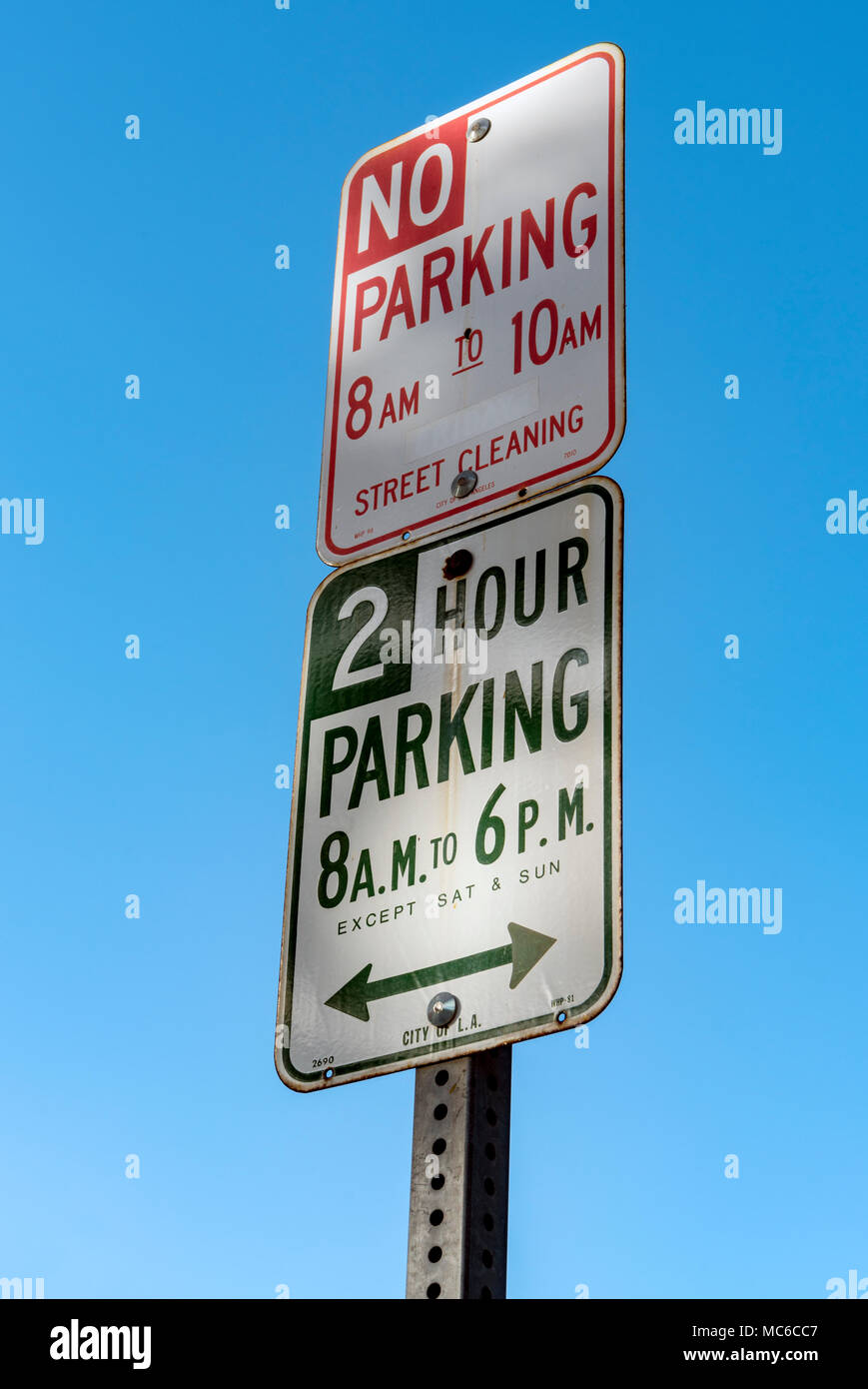 Parcheggio non restrizione segno, Los Angeles Foto Stock