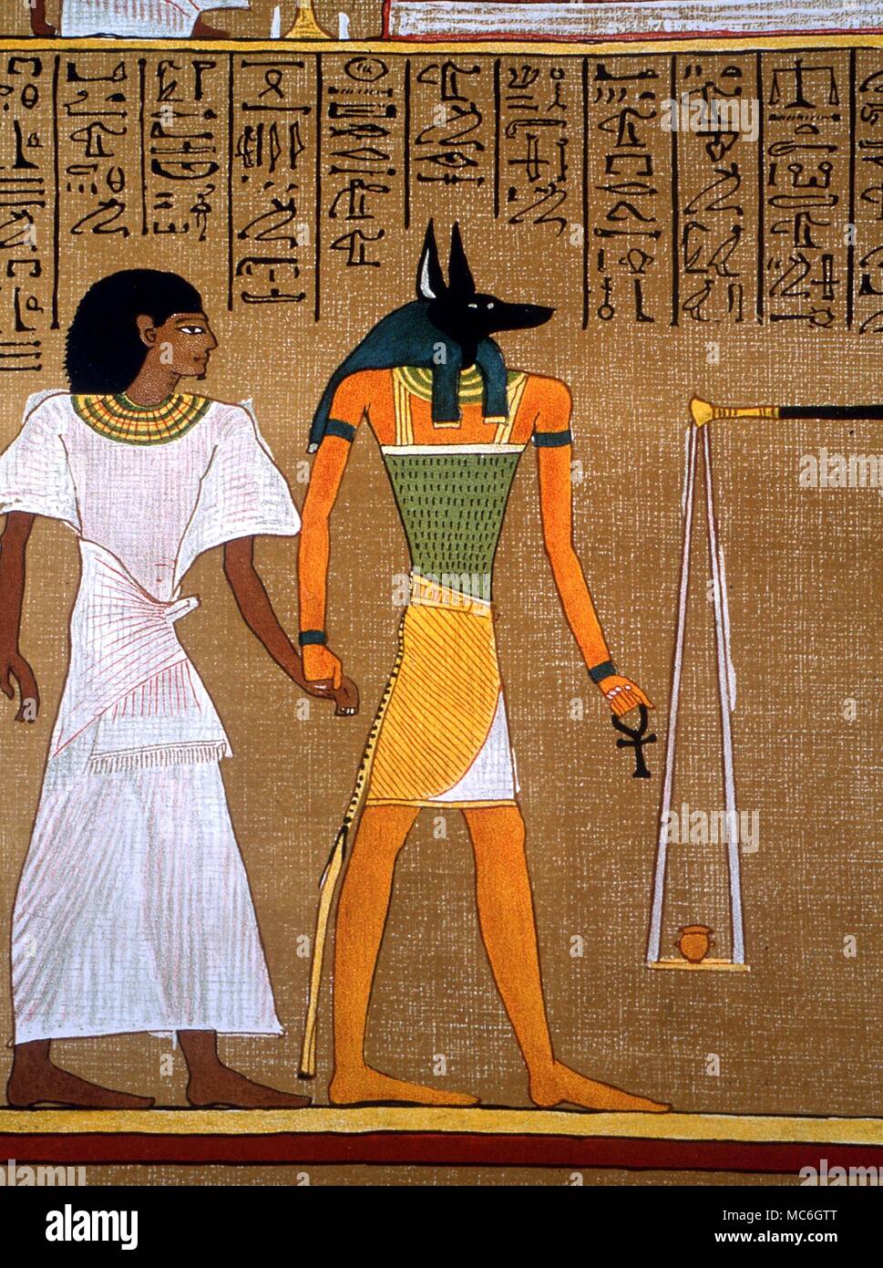 Mitologia egiziana- jackal capo-Anubis portando l anima del defunto Hunefer nelle sale della sentenza. dal Papiro di Hunefer, Budge litografie, il Libro dei Morti Foto Stock