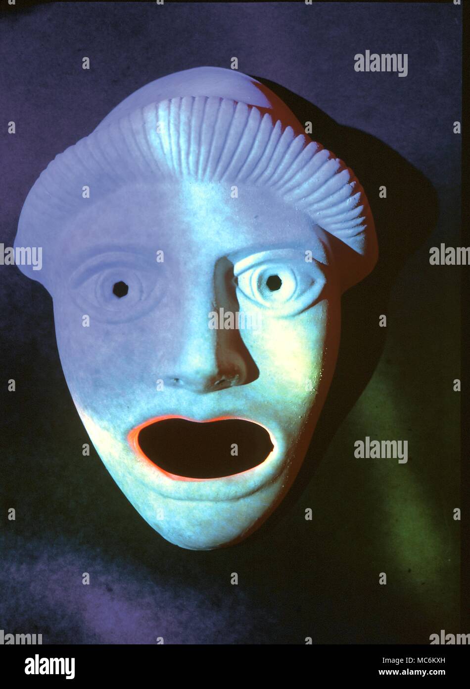 Maschere. Greco classico attore la maschera come simbolo dei Misteri Foto Stock