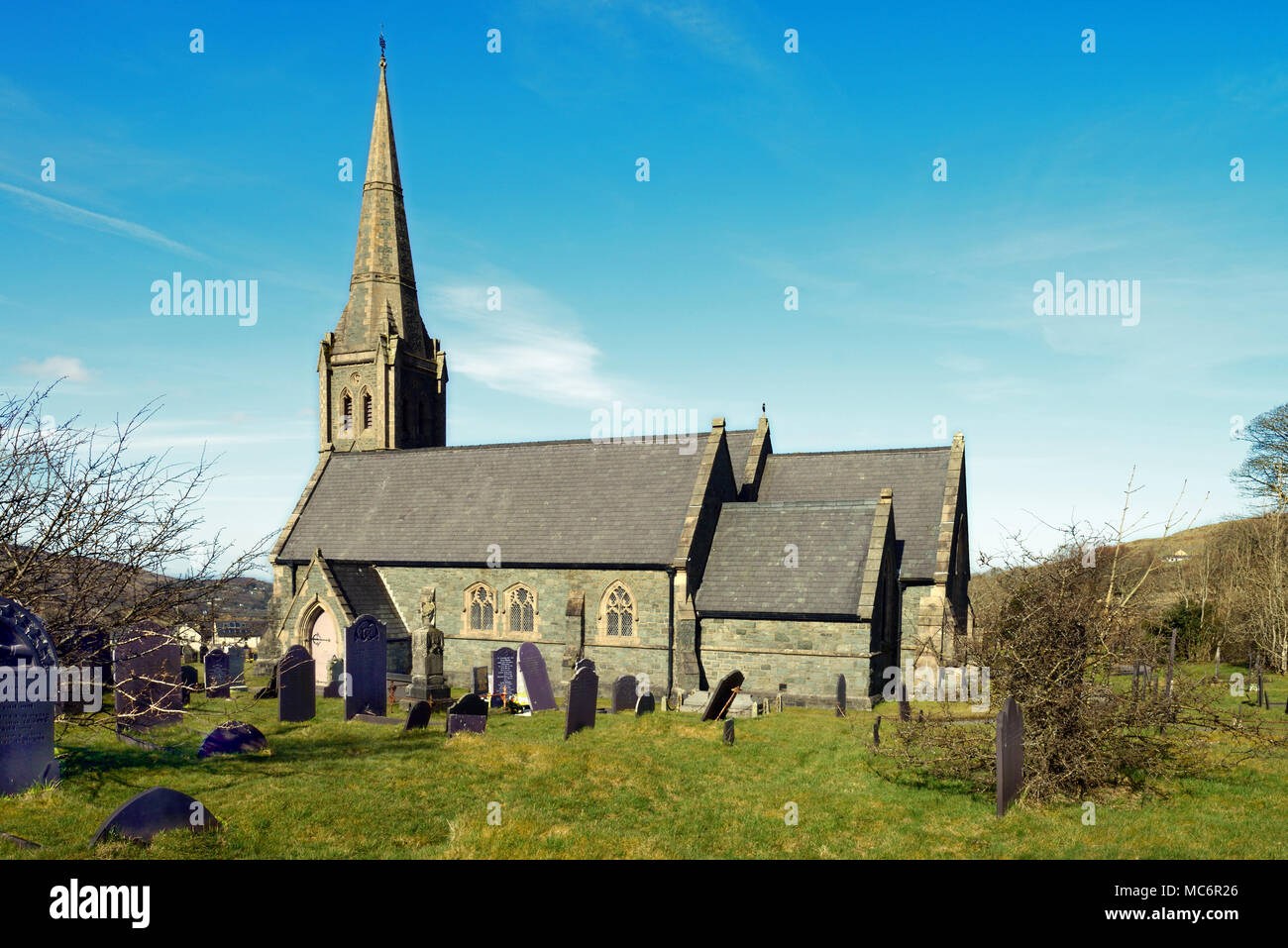 La Chiesa di Cristo si trova nel villaggio di Deiniolen nel Galles del Nord. È stato costruito nel 1857 per la Chiesa anglicana cavatori ed è ora un edificio classificato Grade II. Foto Stock