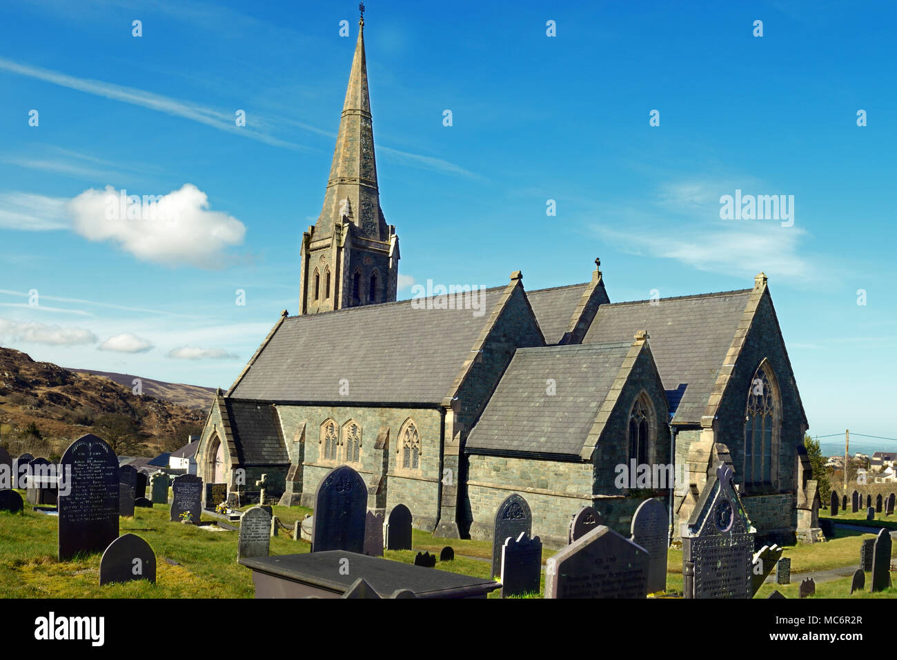 La Chiesa di Cristo si trova nel villaggio di Deiniolen nel Galles del Nord. È stato costruito nel 1857 per la Chiesa anglicana cavatori ed è ora un edificio classificato Grade II. Foto Stock