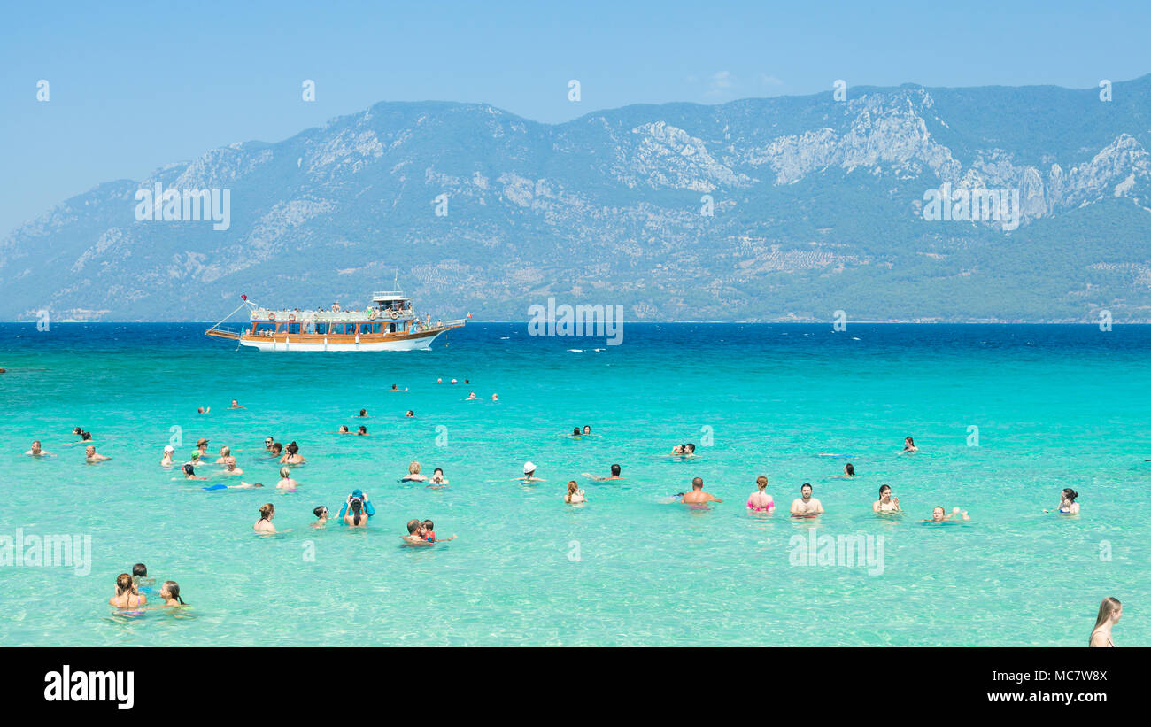 Mare Mediterraneo vicino a Spiaggia di Cleopatra su Sideyri isola in Turchia, 16 Ago, 2017 Foto Stock