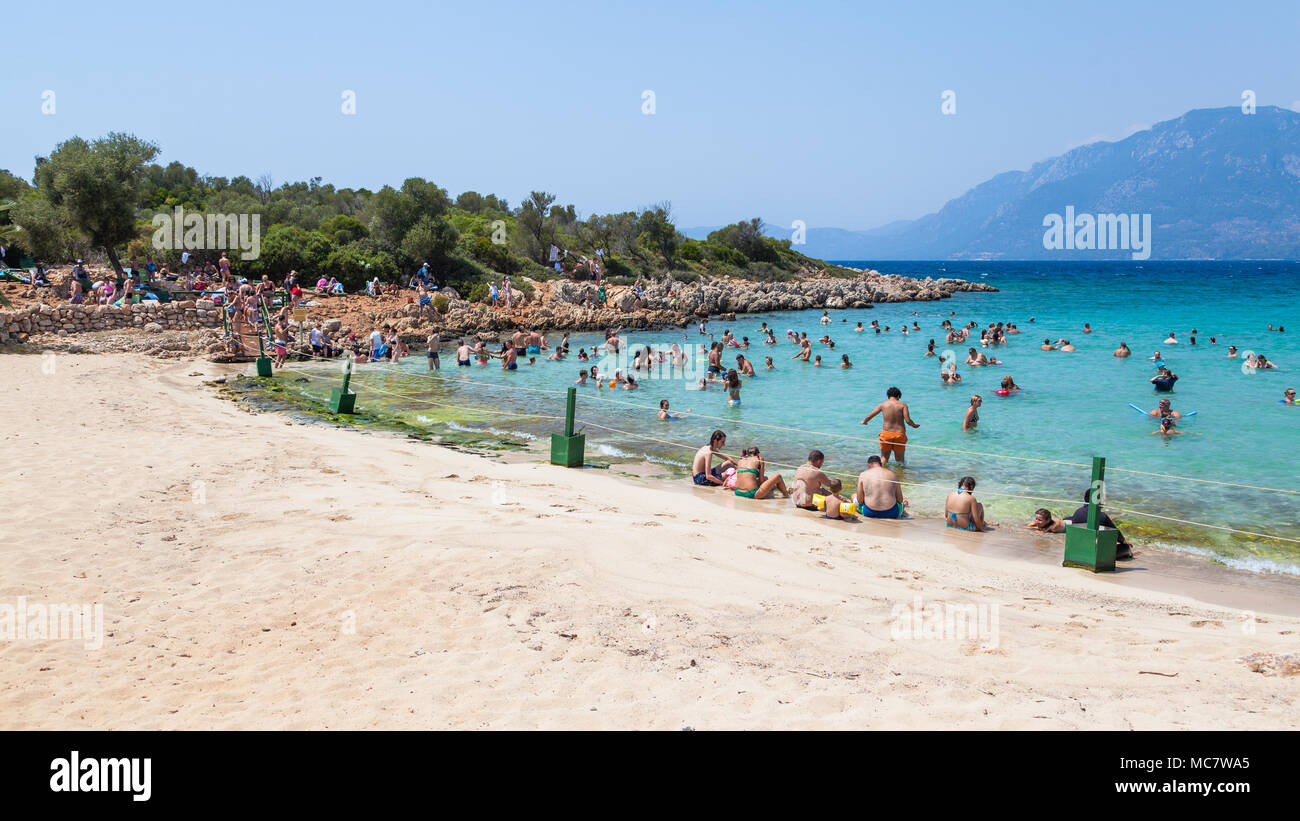 Mare Mediterraneo vicino a Spiaggia di Cleopatra su Sideyri isola in Turchia, 16 Ago, 2017 Foto Stock