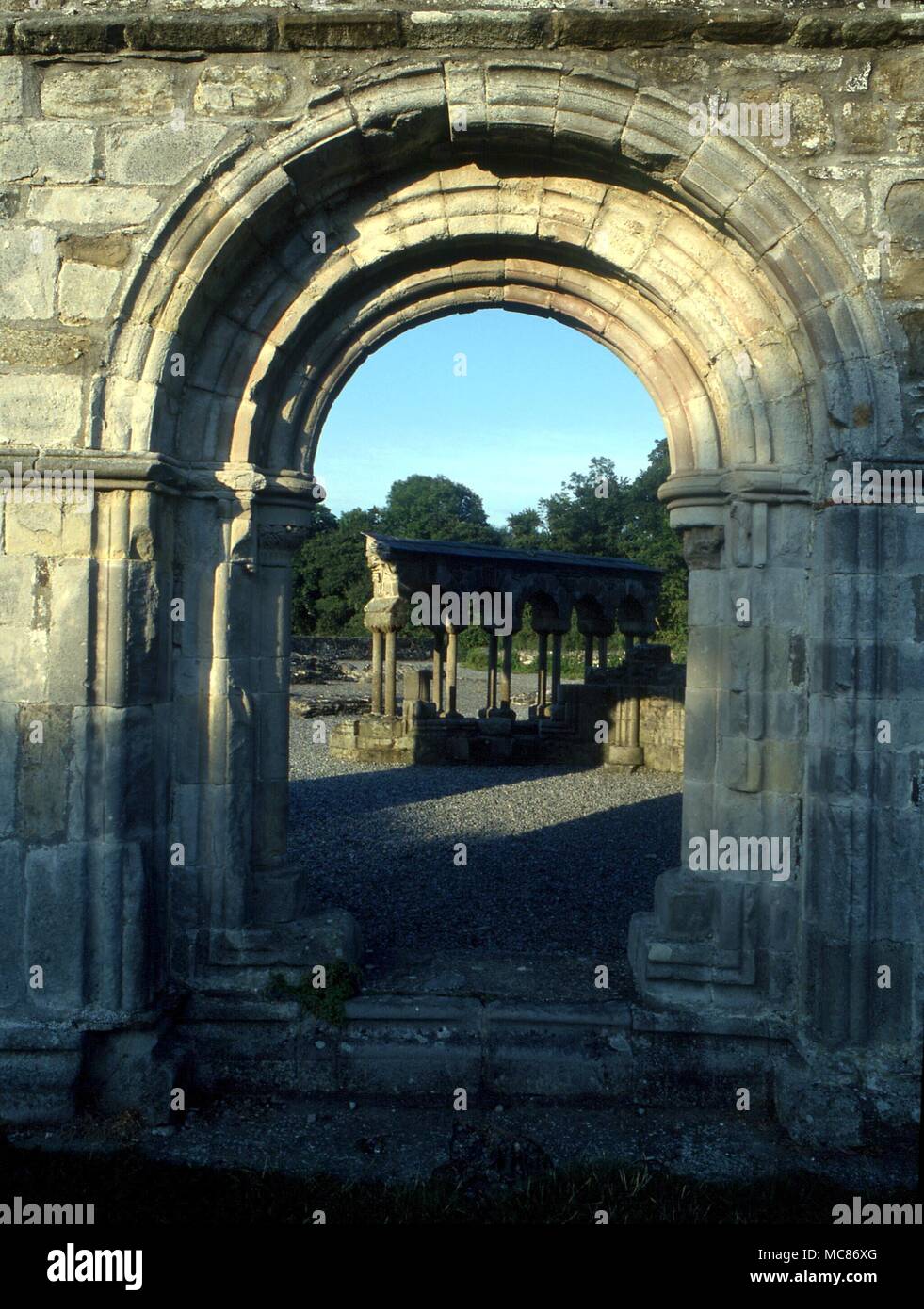 Previsioni e profezia Malachai resti dell'abbazia di Mellifont (Irlanda) costruito da San Malacha (Mael-Maedoc ua Morgair, 1095-1148). Egli può avere scritto il suo famoso profezie papali qui, elencando i 'symbols' dei futuri papi Foto Stock