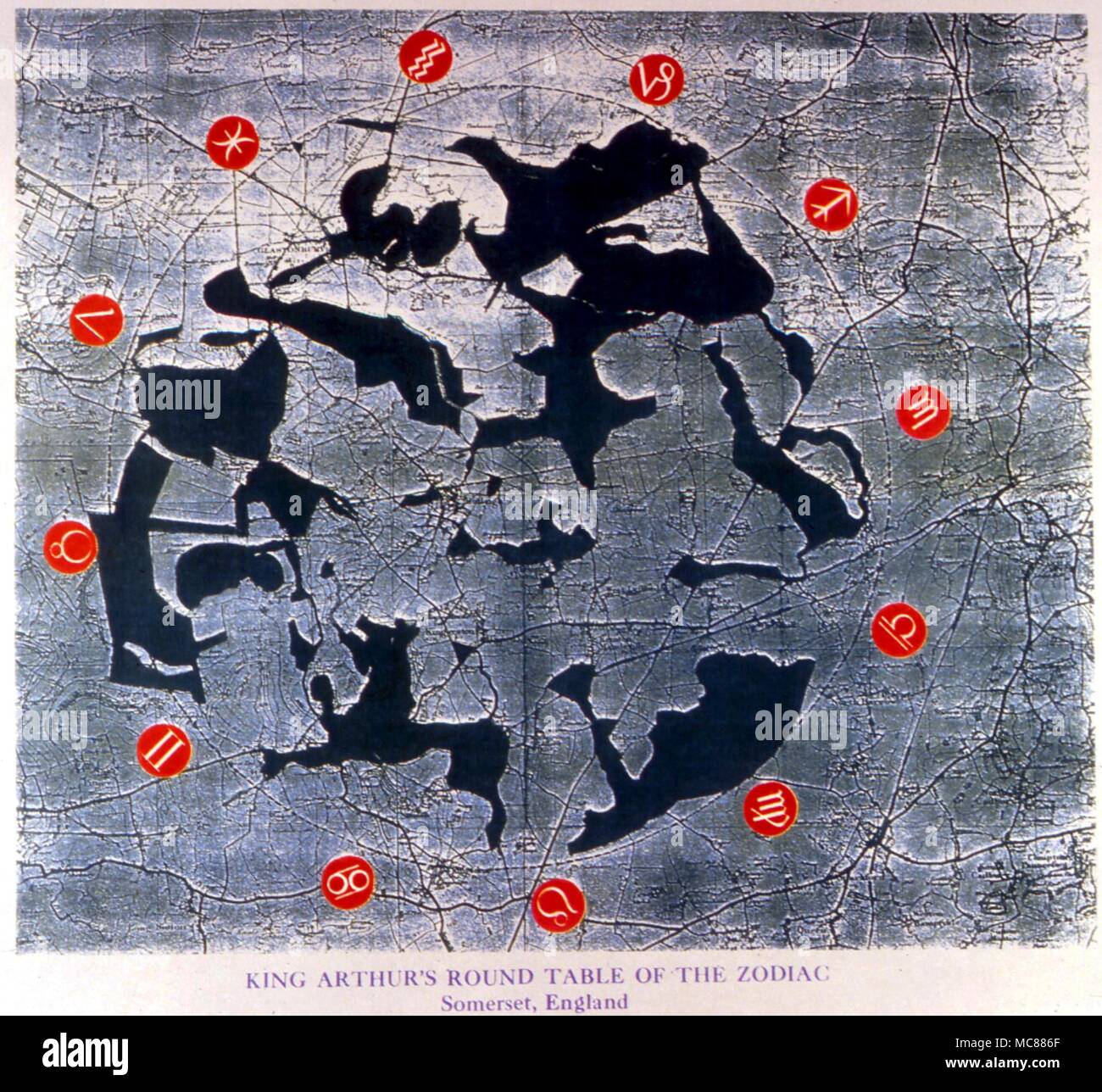 GLASTONBURY di Glastonbury Zodiaco. Piastra di colore "Re Artù Tavola rotonda dello Zodiaco" elaborato da Maltwood a sostegno della sua affermazione che il cerchio intorno al villaggio di Butleigh è un zodiac cartografica Foto Stock