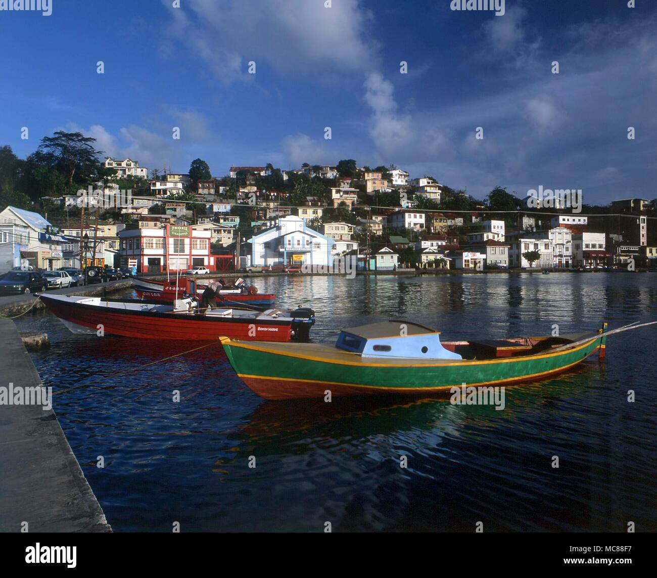 Isole tropicali West Indies Grenada in The Windward gruppo di isole, St George's Harbour Foto Stock