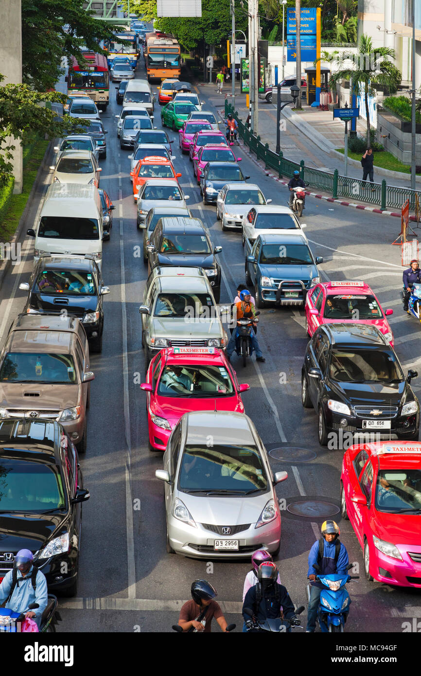Il traffico di Bangkok, Thailandia Foto Stock