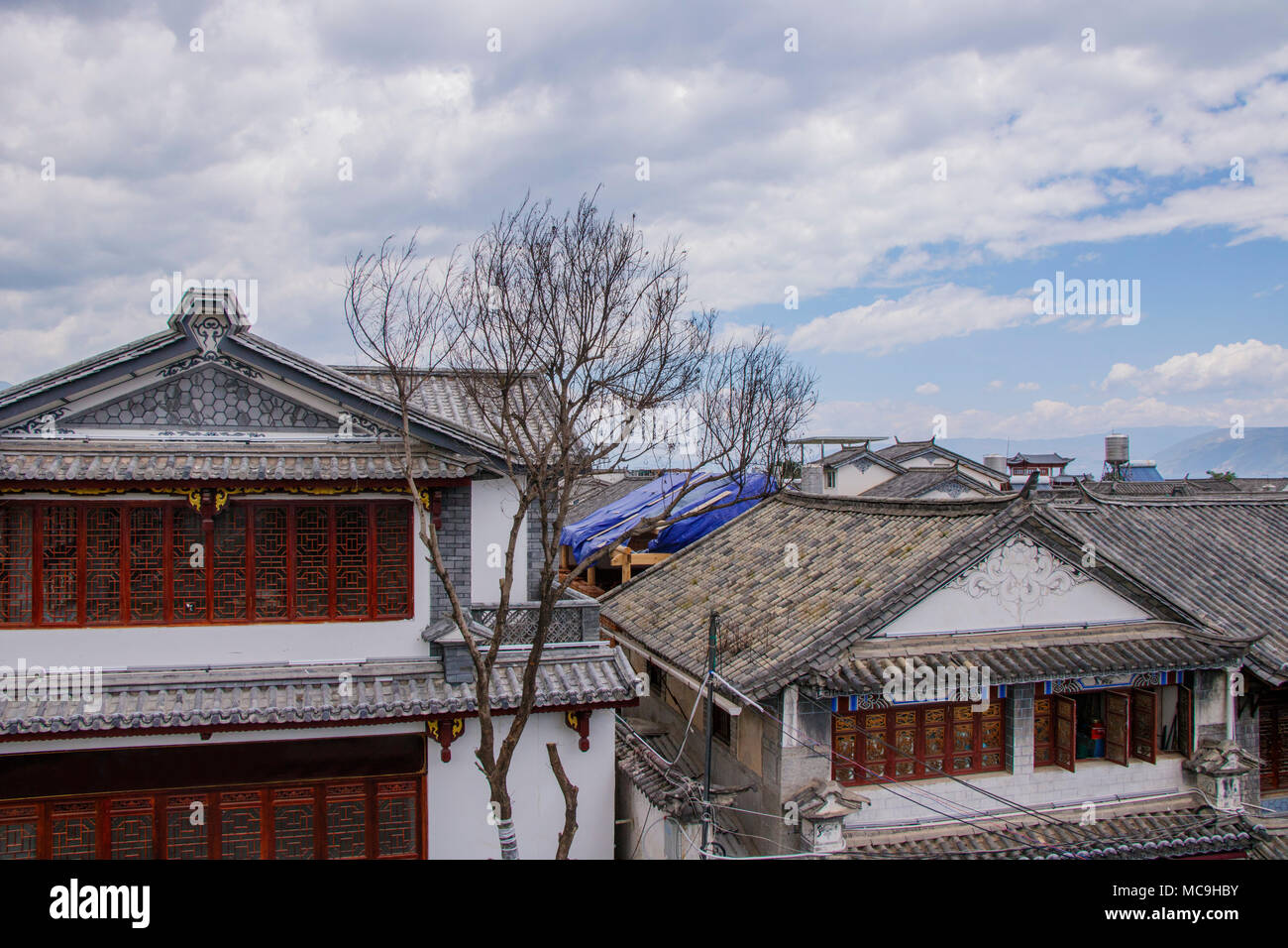 Antica architettura cinese house building a Dali Old Town, nella provincia dello Yunnan in Cina Foto Stock