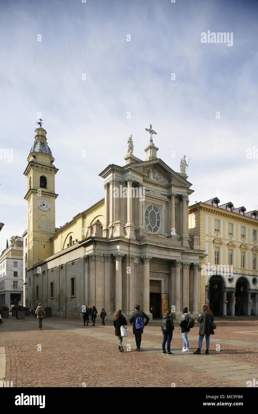 Il barocco romano-cattolica Chiesa di San Carlo Borromeo, Piazza San Carlo, Torino, Italia. Foto Stock
