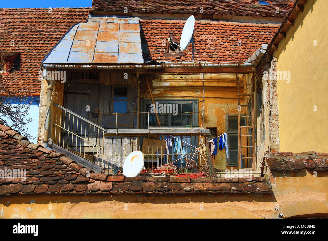 Vecchia casa in città medievale Sighisoara, Romania Foto Stock