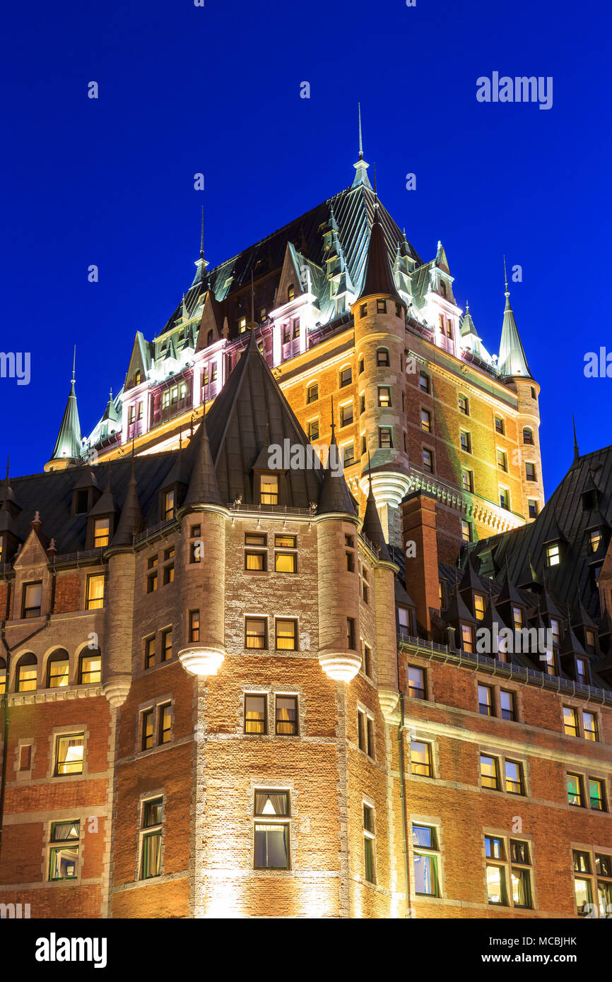 Lo Château Frontenac, crepuscolo, Québec, provincia del Québec, Canada Foto Stock