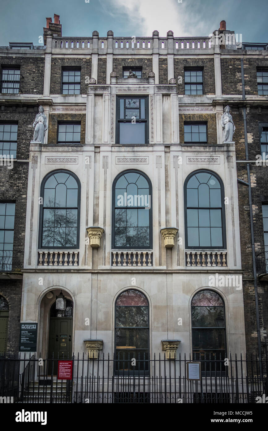 Sir John Soane's Museum, Lincoln's Inn campi, London WC2, Regno Unito Foto Stock