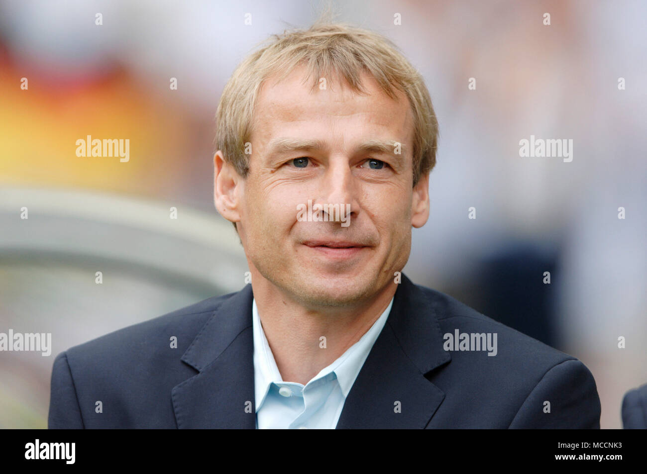 Olympiastadion Berlino Germania, 30.6.2006, FIFA World Cup Quarti di Finale, Germania vs Argentina 4:2 dopo le sanzioni --- manager del team tedesco Jurgen (JŸrgen,Juergen Klinsmann) Foto Stock