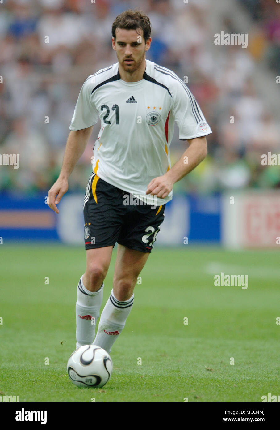 Olympiastadion Berlino Germania, 30.6.2006, FIFA World Cup Quarti di Finale, Germania vs Argentina 4:2 dopo le sanzioni --- Christoph Metzelder (GER) Foto Stock