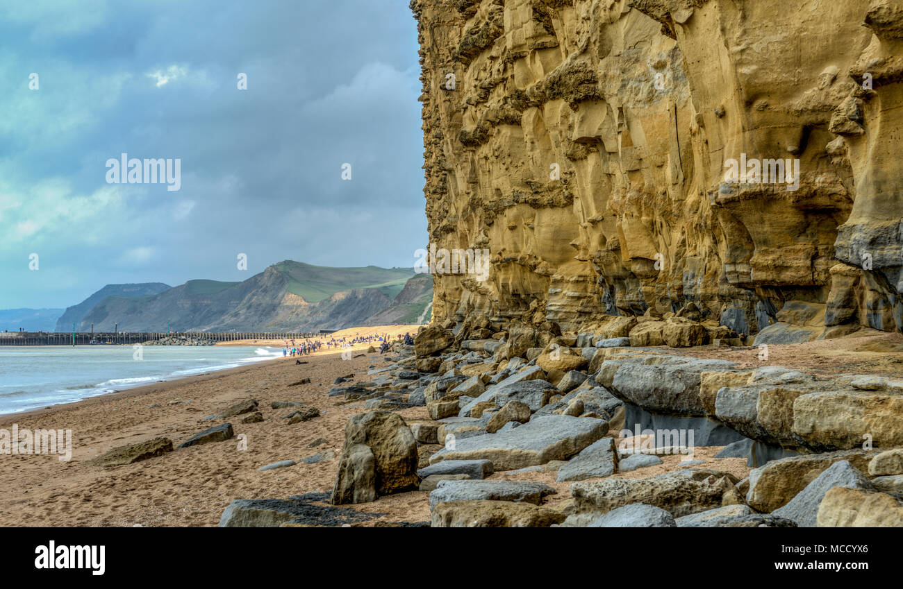 Scogliere a West Bay Foto Stock