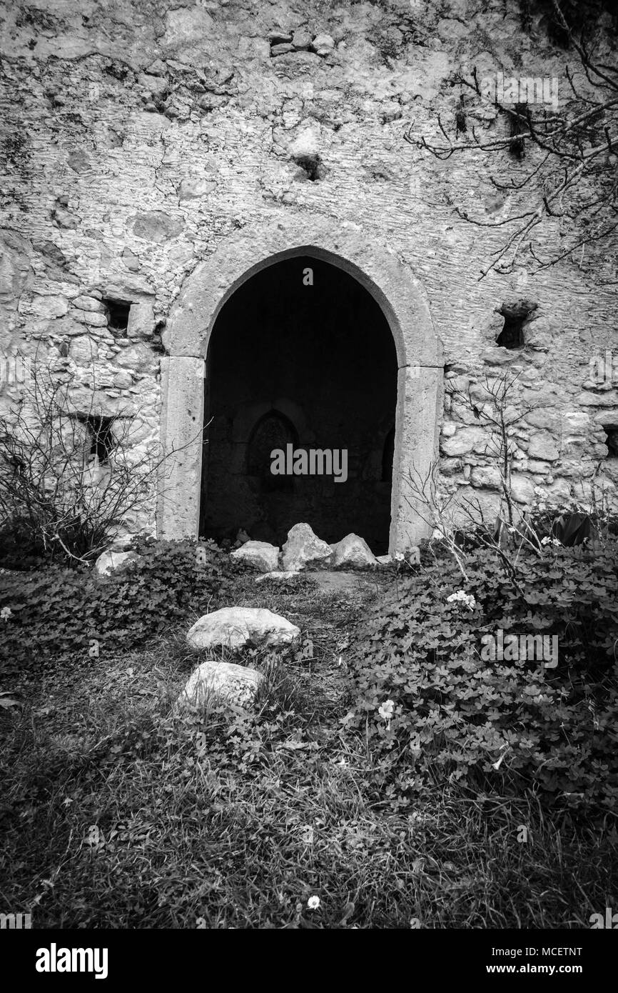 Vista di uscio di un fortilizio, Grecia Foto Stock