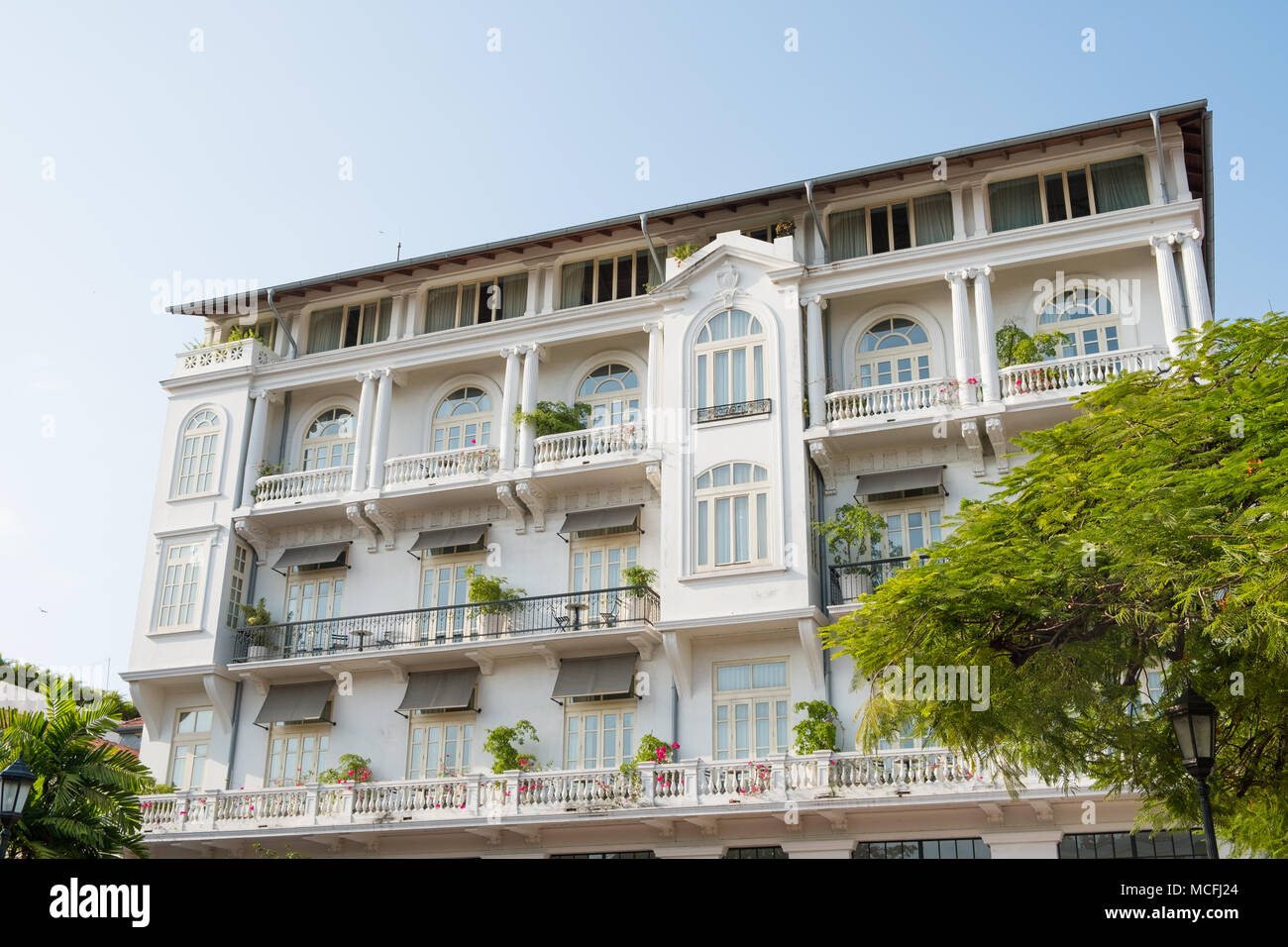 Bella facciata del commercio americano Hotel nel Casco Viejo, Panama City Foto Stock