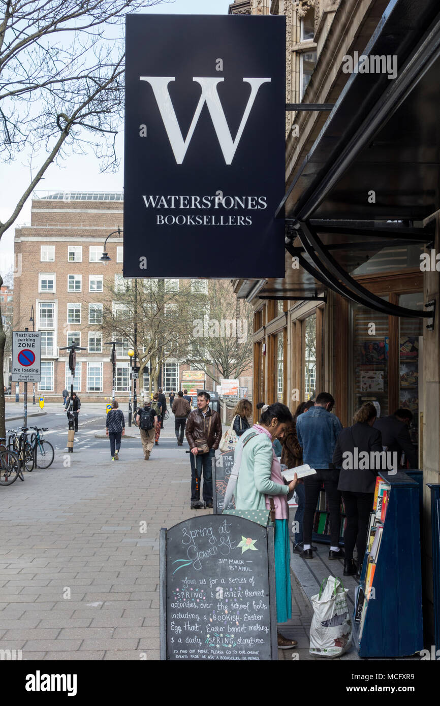 Waterstones bookshop, Gower Street, Bloomsbury, London WC1, Regno Unito Foto Stock