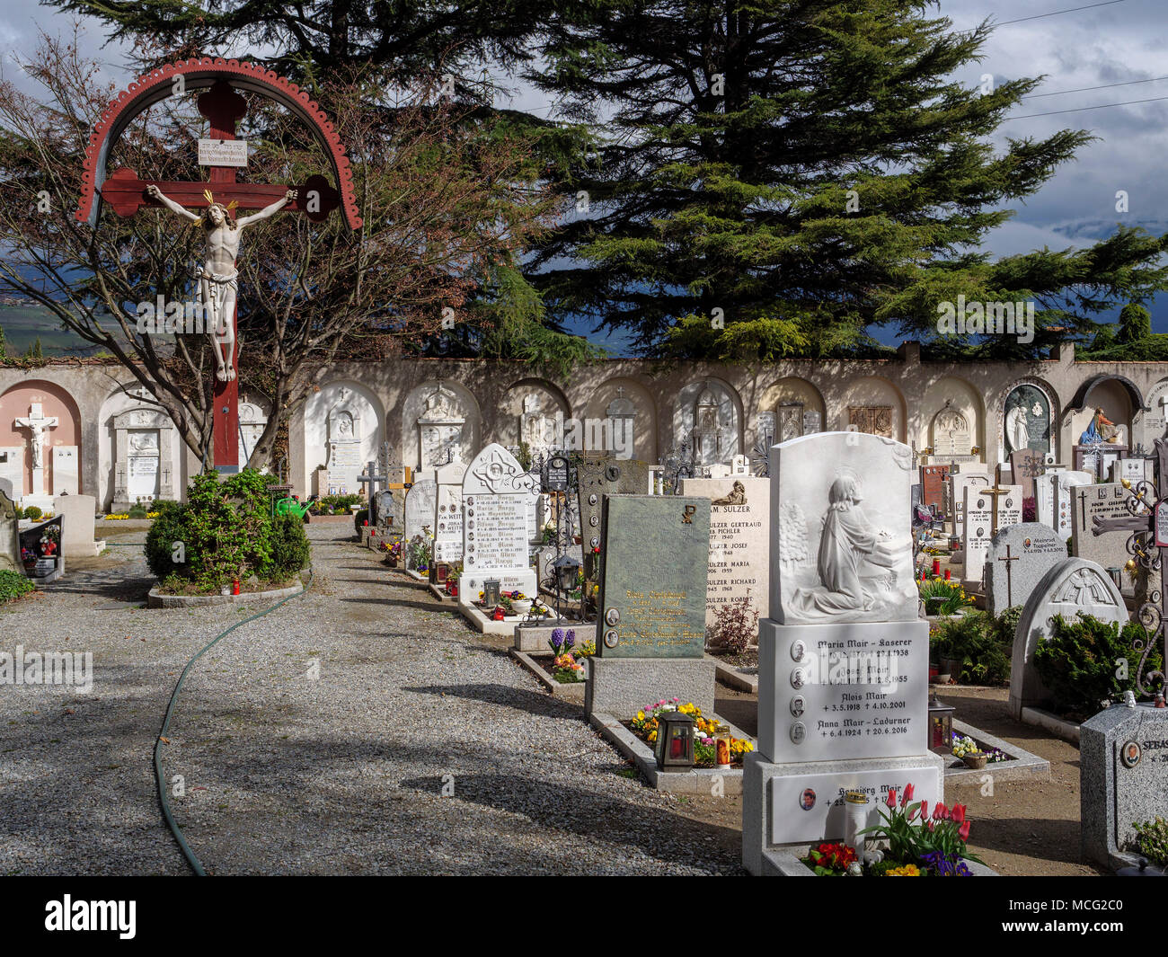 Cimitero, Algund-Lagundo, provincia Bozen-South Tirolo, Italia Foto Stock