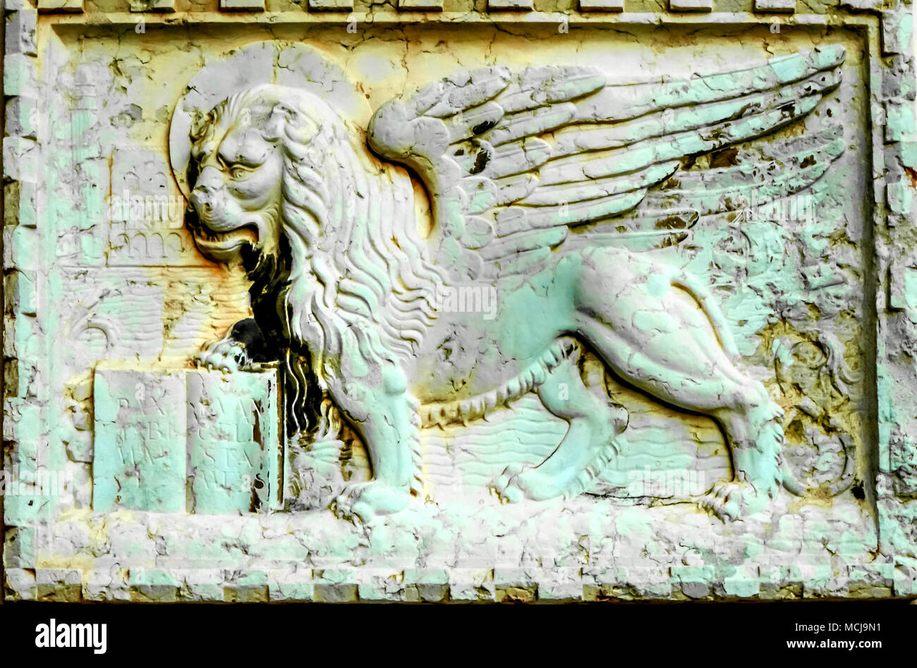 San Marco Lion scultura in pietra simbolo Venezia Italia. Lion è il simbolo di San Marco e il simbolo di Venezia Foto Stock