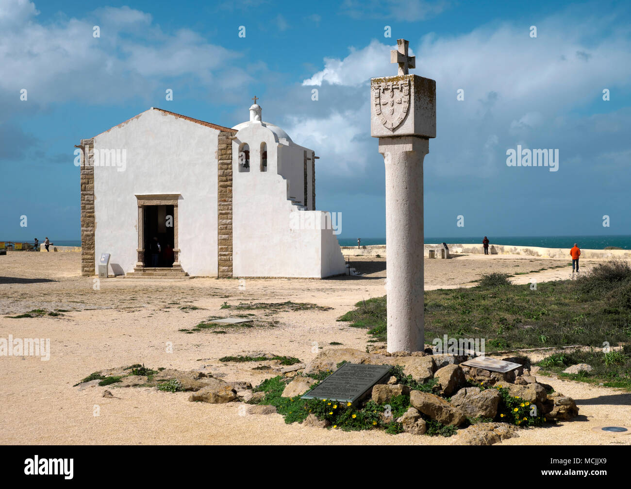 Chiesa, cappella, Igreja de Nossa Senhora da Graca, Memoriale al Principe Enrico il Navigatore, Fortaleza de Sagres Algarve Foto Stock