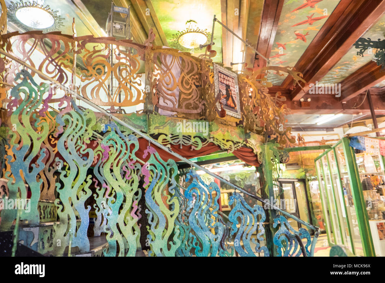 Gaudí abbigliamento shop