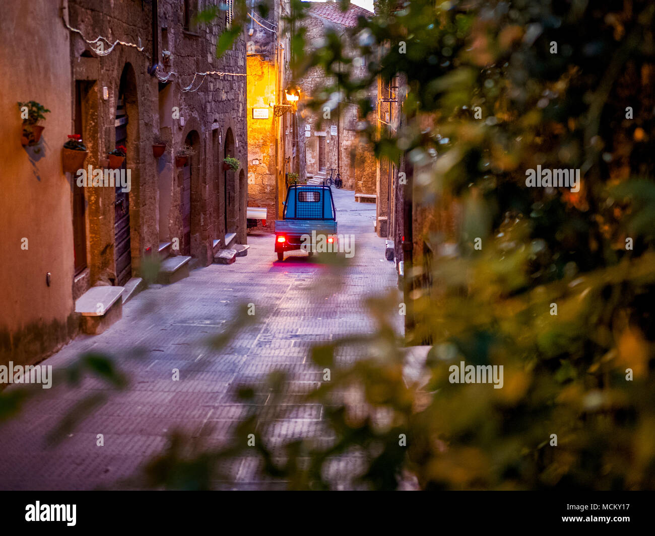 Ape nel comune di Pitigliano in Toscana, Italia Foto Stock