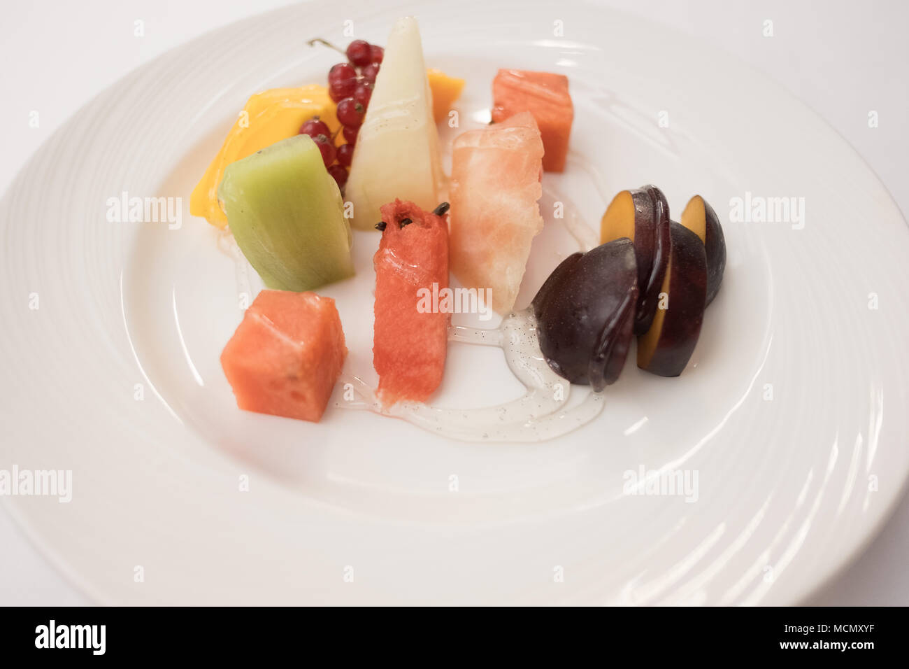 Santa Cruz de Tenerife; una macedonia di frutta fresca servita in una pasticceria locale. Foto Stock