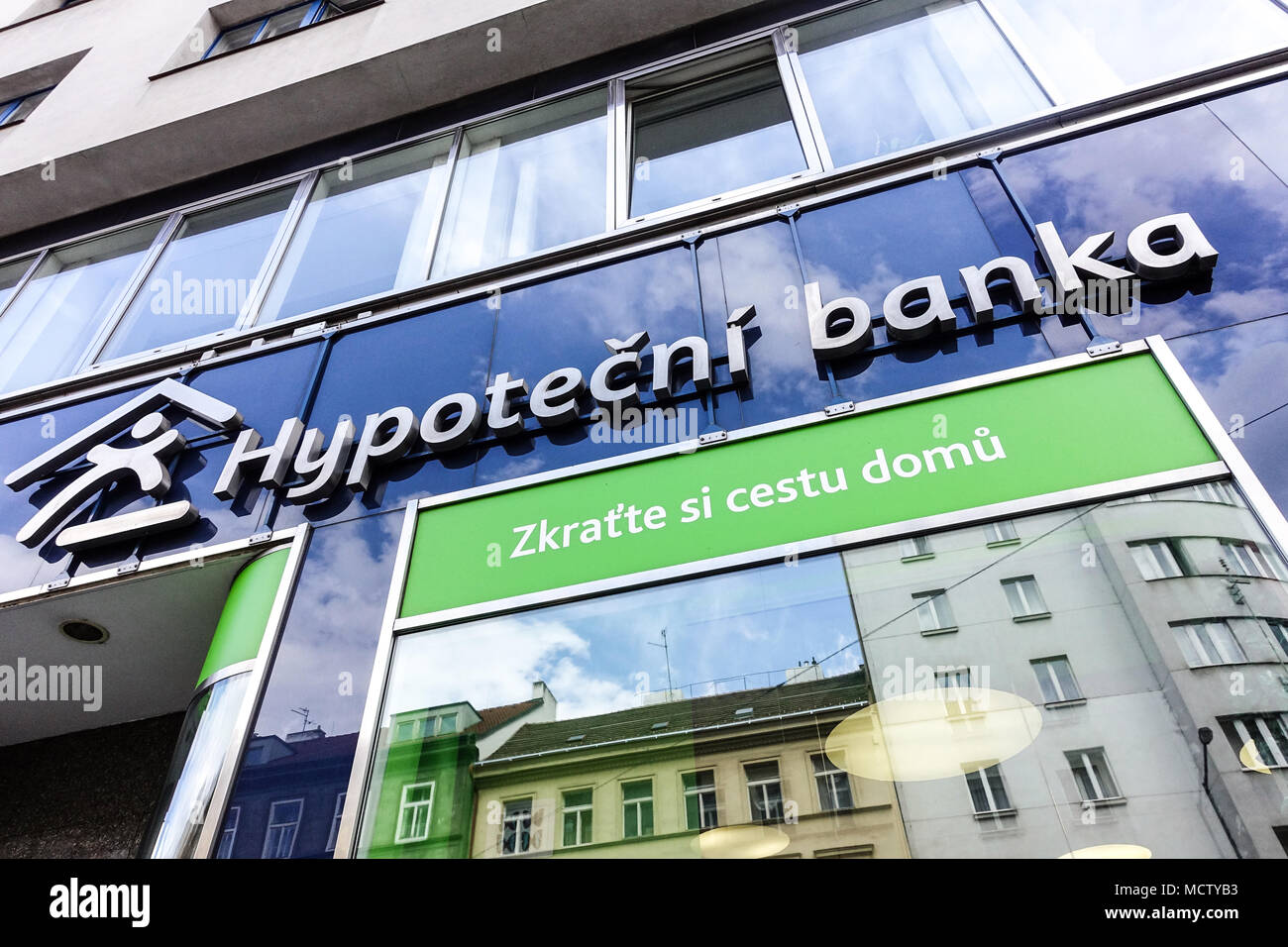 Hypotecni banka, logo, Na Porici street, Praga, Repubblica Ceca Foto Stock