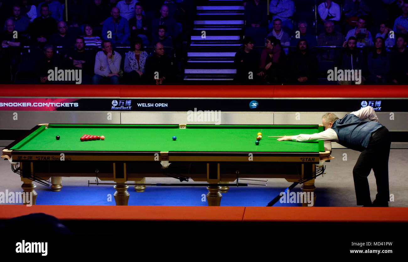 John Higgins la rottura in corrispondenza di Welsh Open Snooker torneo, 2018. Foto Stock
