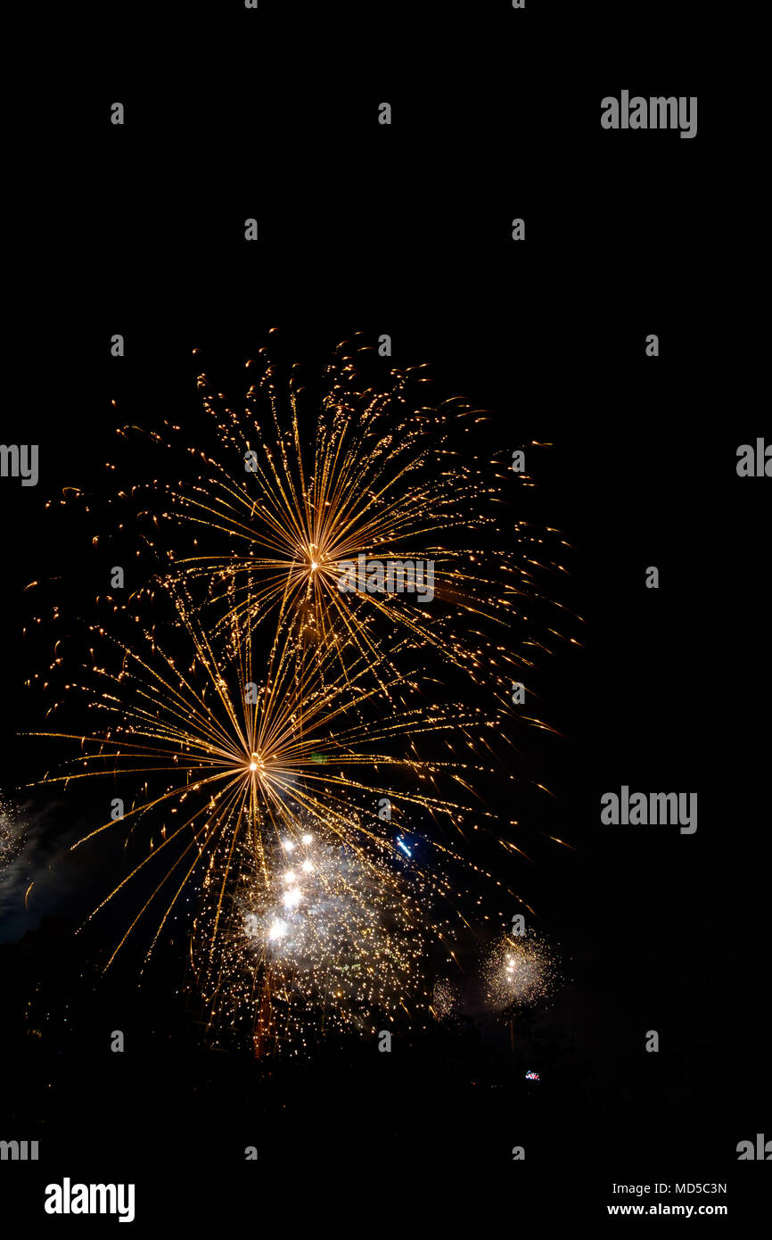 Fuochi d'artificio, il giorno di nuovi anni 2017, nel CBD di Melbourne Foto Stock
