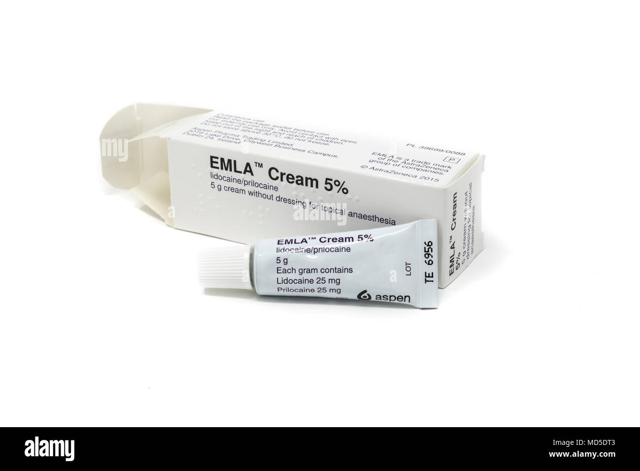 L'Emla crema anestetica Foto stock - Alamy