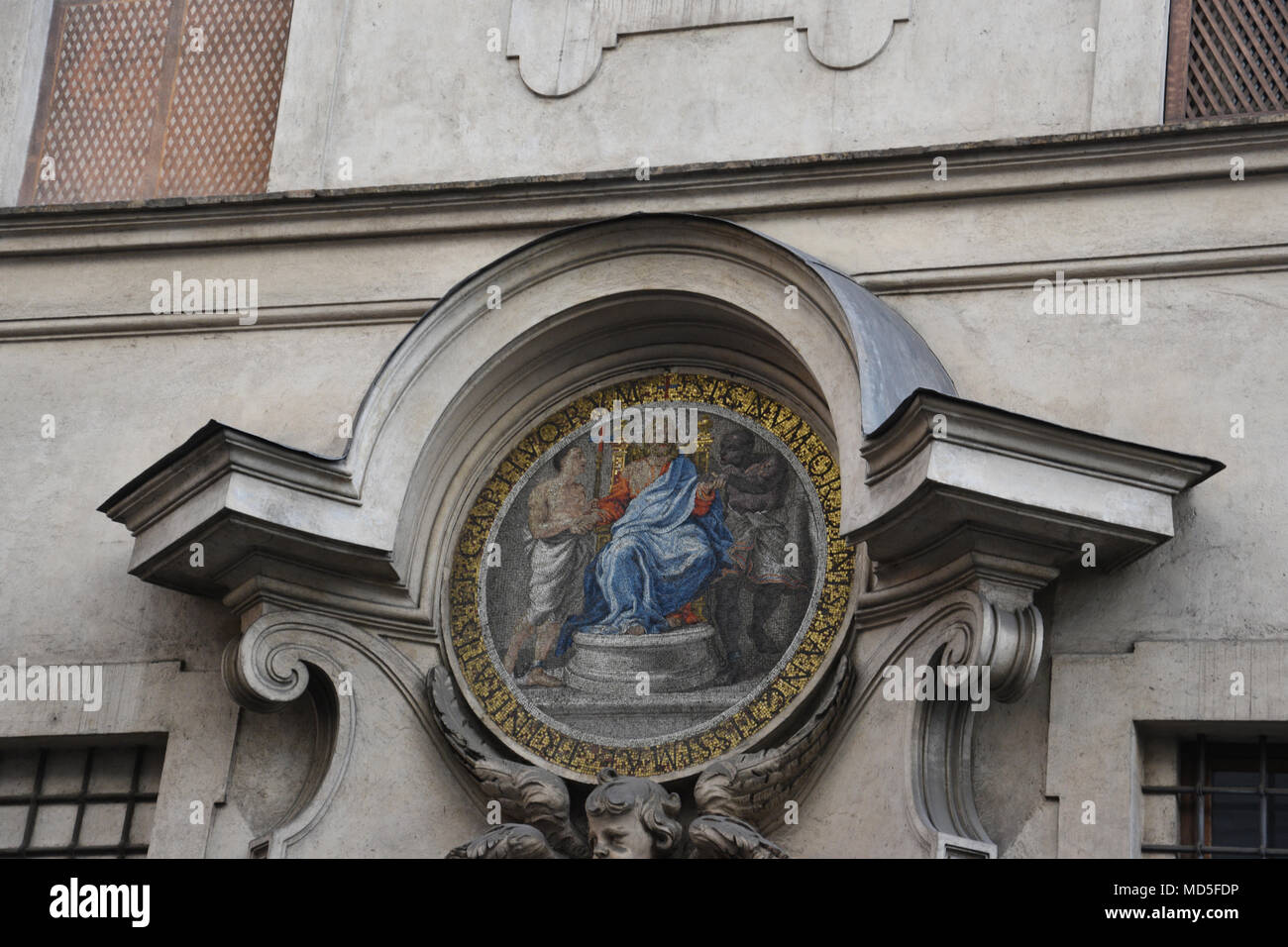 Un medaglione affresco sulla chiesa di San Carlo alle Quattro Fontane (San Carlo alle Quattro Fontane), anche chiamato San Carlino, è un cattolico romano Foto Stock