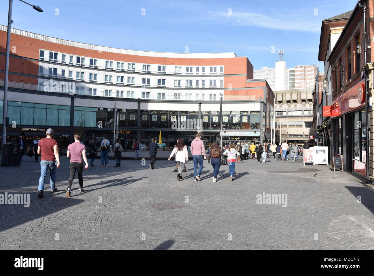 People Shopping di Nottingham - Inghilterra Foto Stock